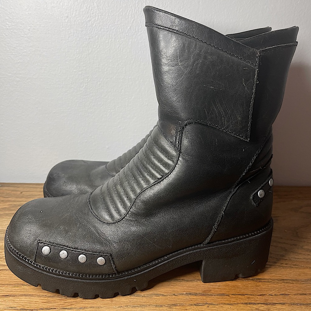Double H punk studded biker boots - black